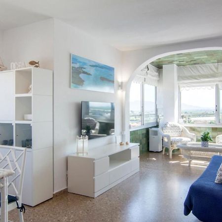 Bright Apartment Steps Away From The Beach Mareny Blau Extérieur photo